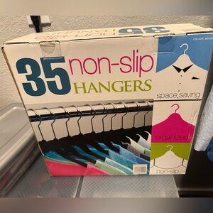 Non-slip Hangers